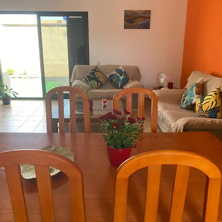 Casa Isabel Holiday home La Oliva